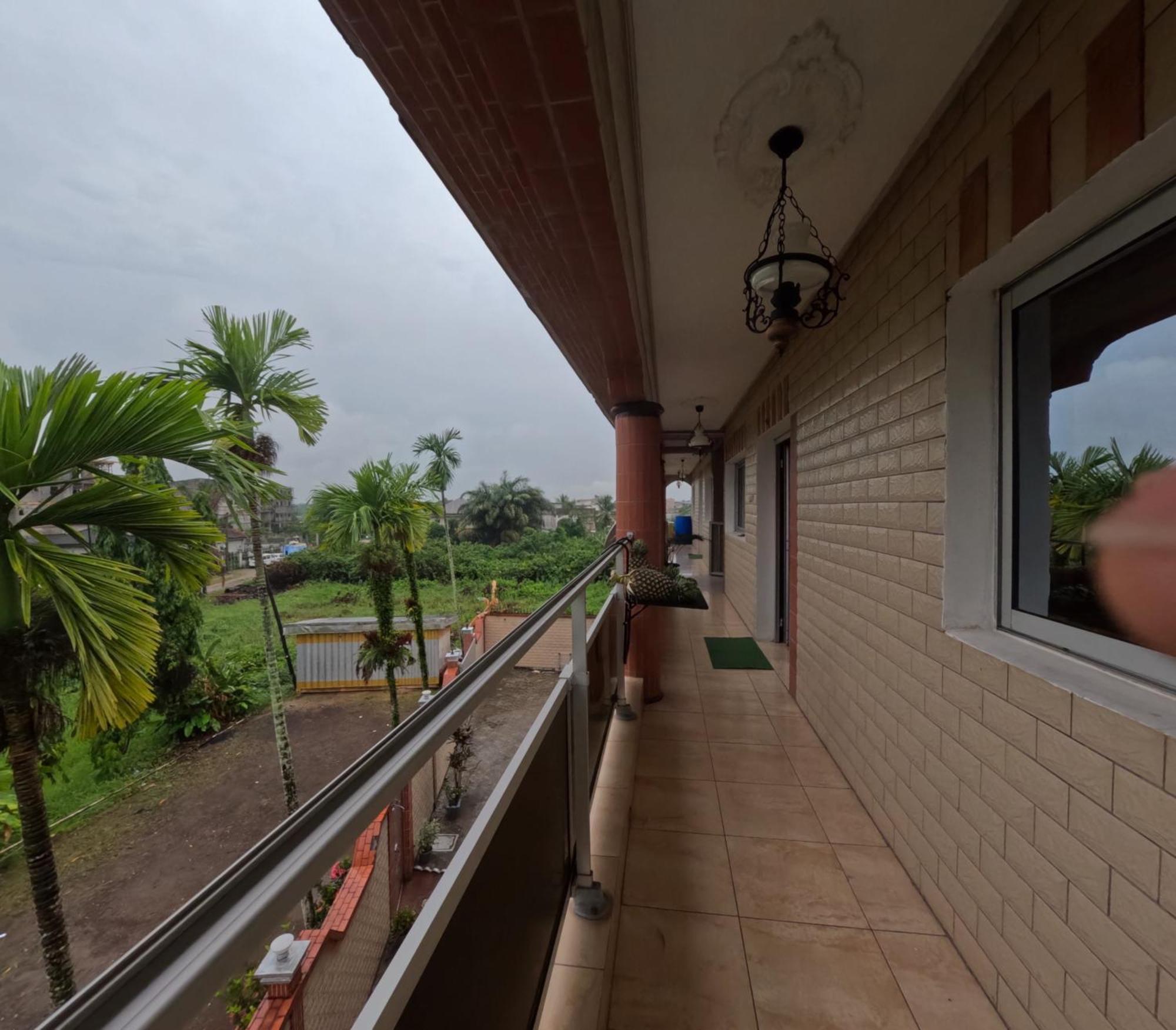 Residence Hoteliere Borel Denver Douala Bagian luar foto